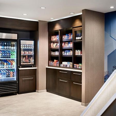 Springhill Suites By Marriott Springfield North Экстерьер фото