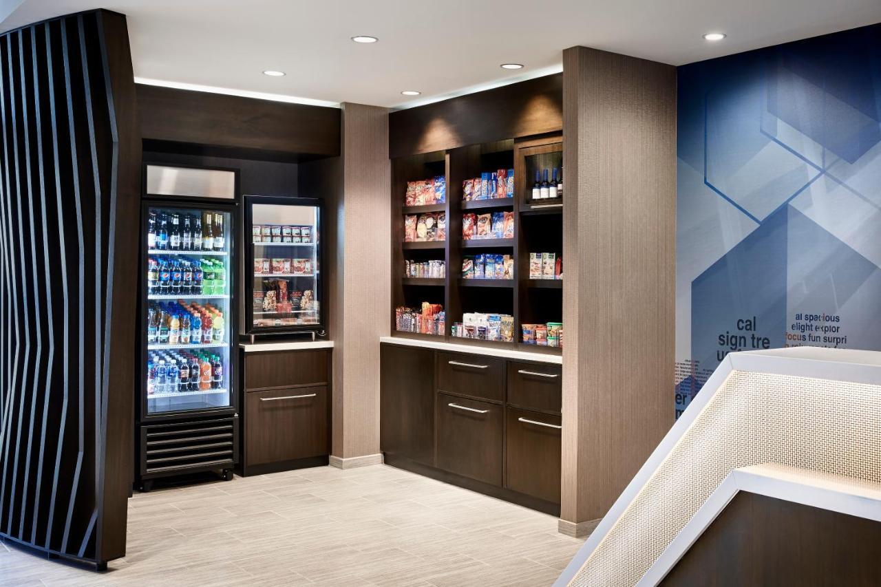 Springhill Suites By Marriott Springfield North Экстерьер фото